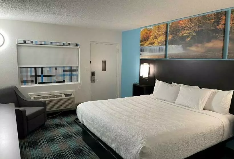 ホテル Days Inn By Wyndham Calhoun Ga I75 And Us41