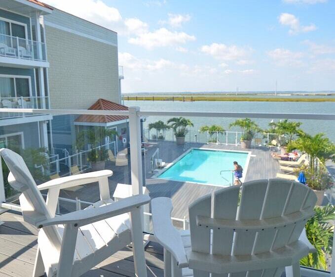 Отель Fairfield Inn & Suites By Marriott Chincoteague Island Waterfront