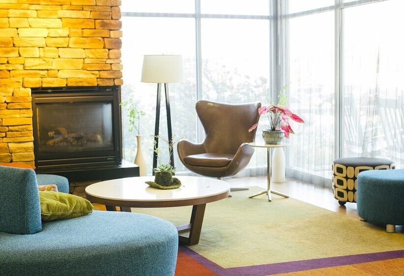 Отель Fairfield Inn & Suites By Marriott Chincoteague Island Waterfront