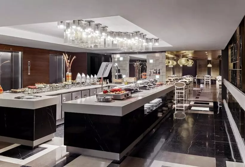 فندق Four Points By Sheraton Doha