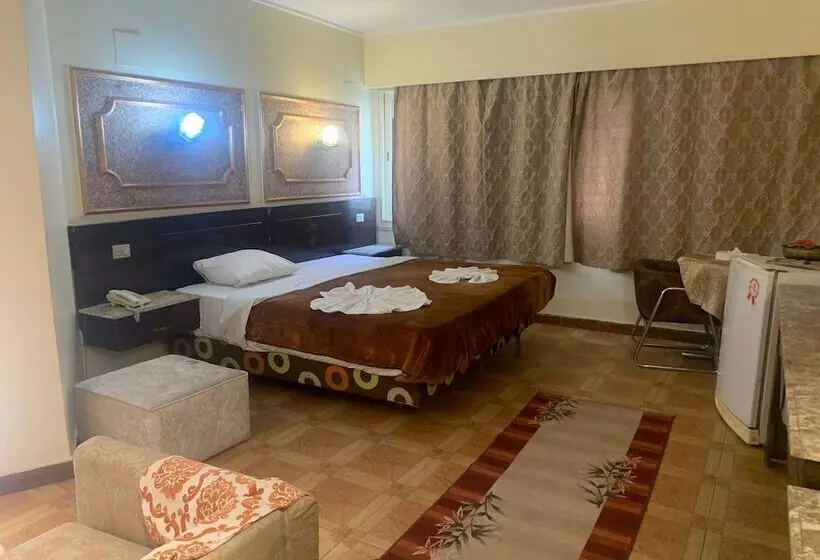 Kanzy Hotel Cairo