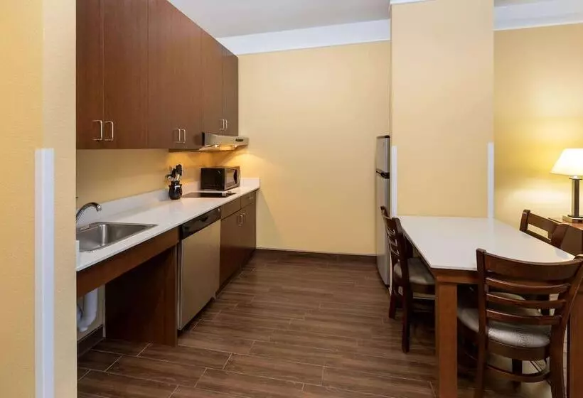 酒店 La Quinta By Wyndham Houston Nw Beltway8/westrd