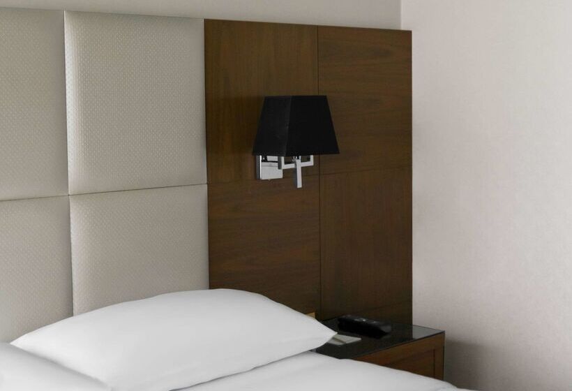 ホテル Park Inn By Radisson Istanbul Asia Kavacik