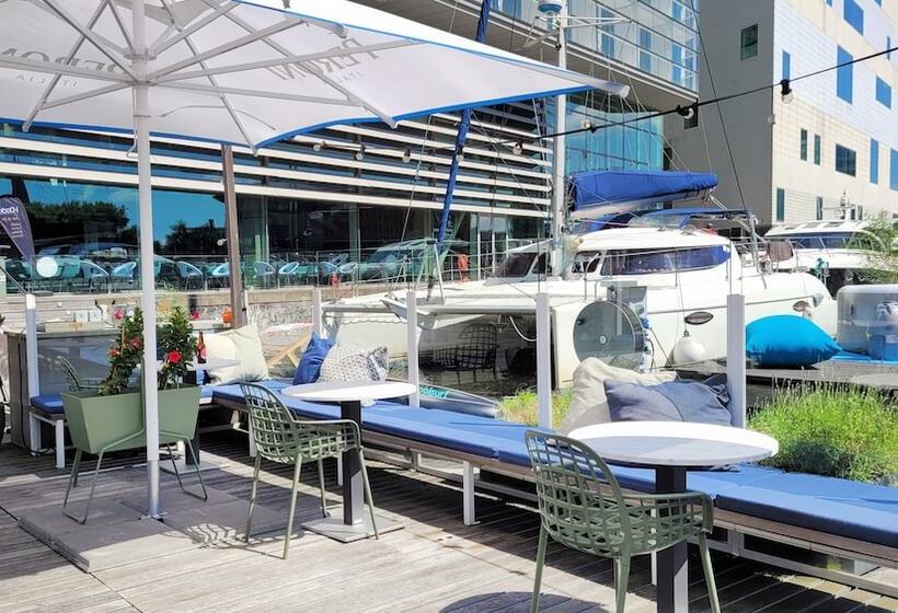 فندق Room Mate Aitana