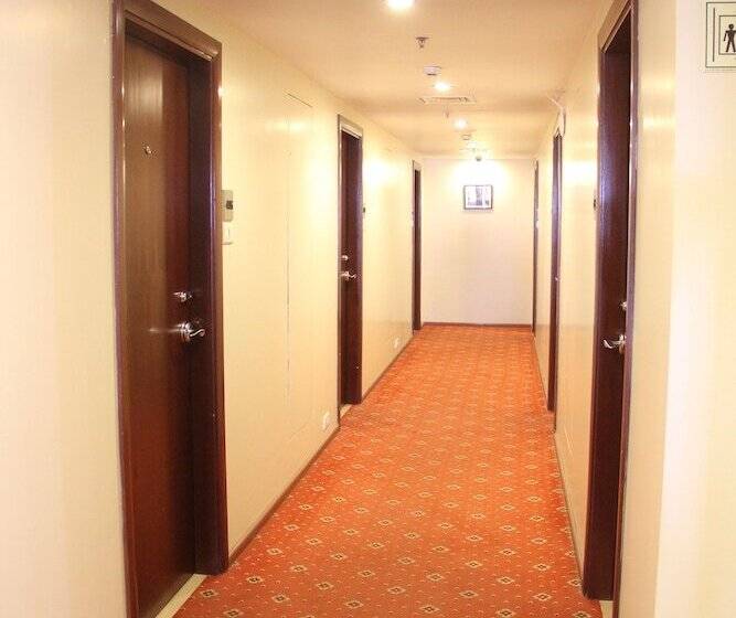 בית מלון כפרי The Aures