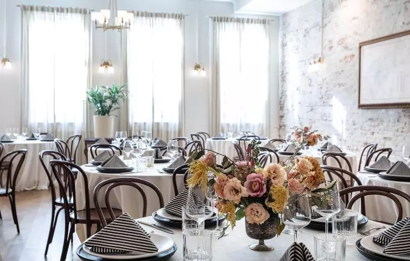 בית מלון כפרי The Holbrooke