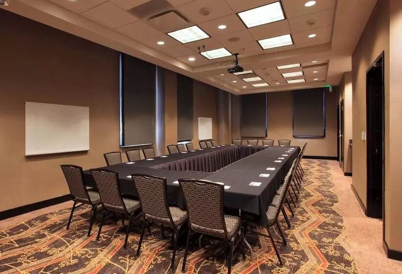 Residence Inn By Marriott Omaha Downtown Old Market Area