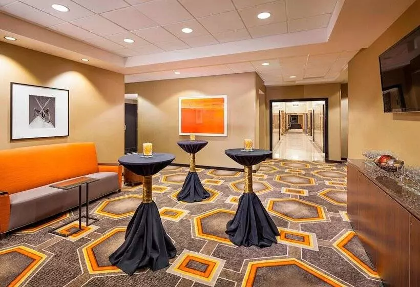 Residence Inn By Marriott Omaha Downtown Old Market Area