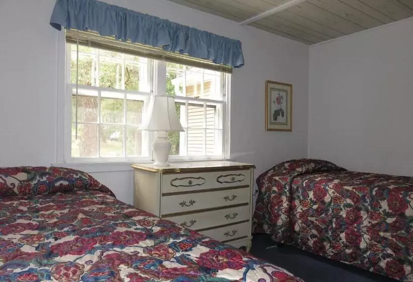 Мотель The Even Tide