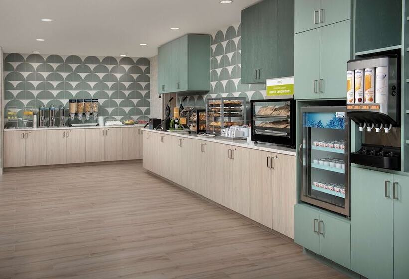فندق Home2 Suites By Hilton Miami Airport South Blue Lagoon