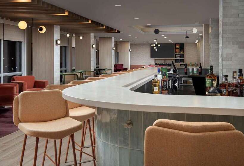 فندق Home2 Suites By Hilton Miami Airport South Blue Lagoon