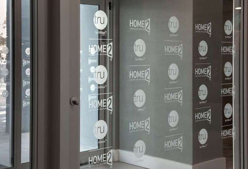 فندق Home2 Suites By Hilton Miami Airport South Blue Lagoon