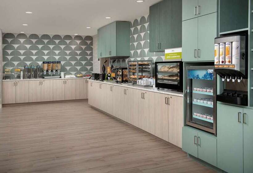 فندق Home2 Suites By Hilton Miami Airport South Blue Lagoon