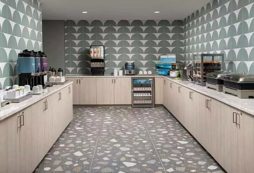 ホテル Home2 Suites By Hilton Miami Airport South Blue Lagoon