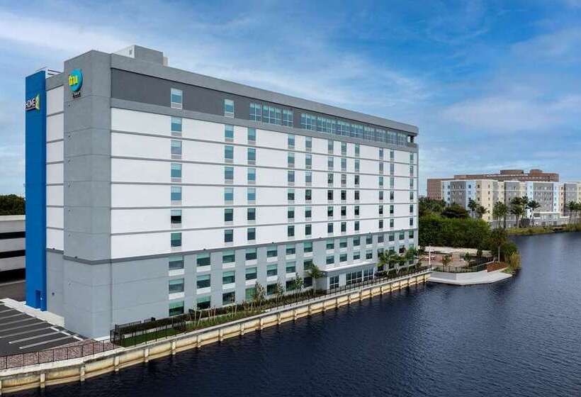 فندق Home2 Suites By Hilton Miami Airport South Blue Lagoon