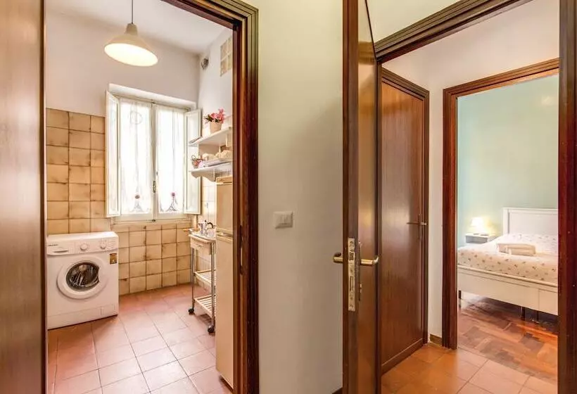 ベッドアンドブレックファースト Finally In Rome