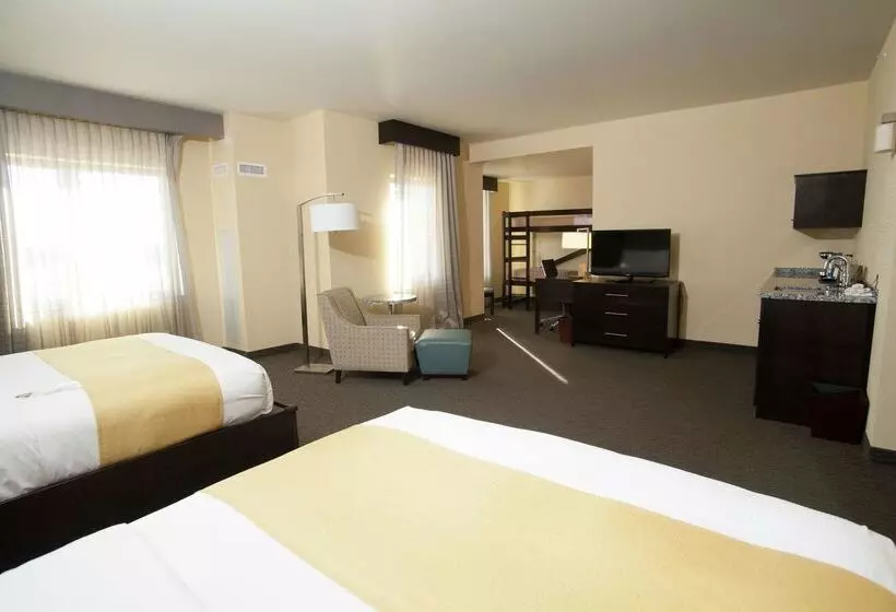 DoubleTree by Hilton Hotel Bemidji