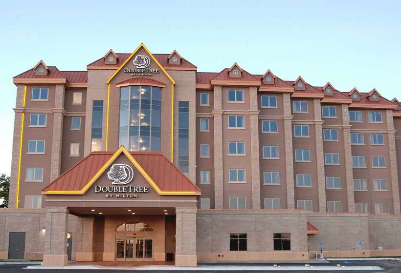 DoubleTree by Hilton Hotel Bemidji