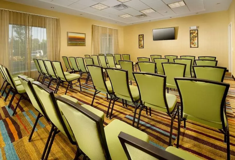 Fairfield By Marriott Inn & Suites Knoxville Turkey Creek