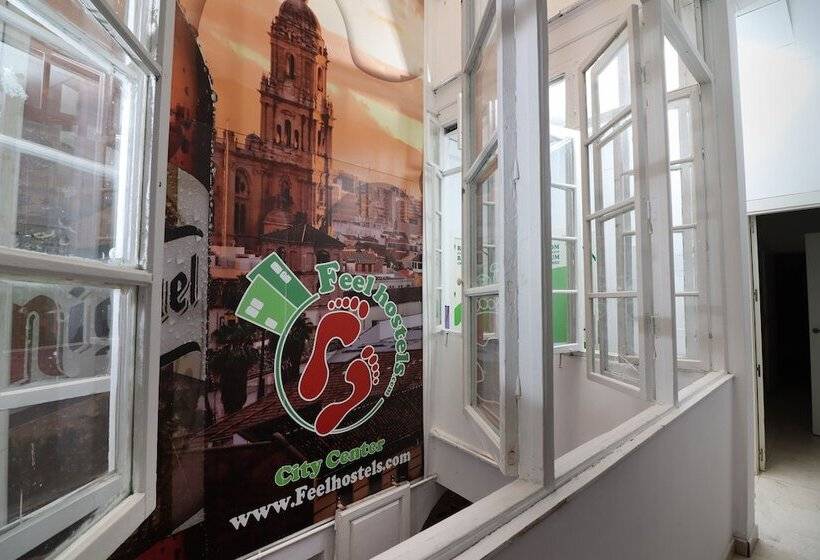 Feel Hostels City Center