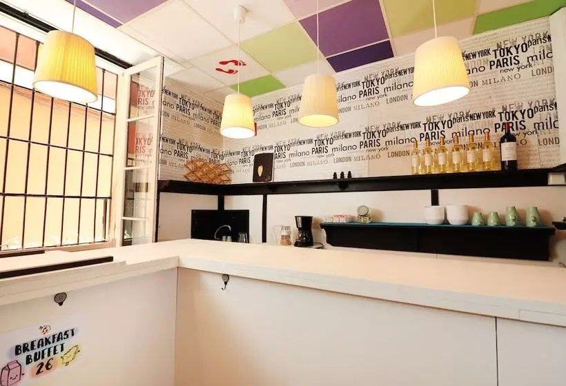 Feel Hostels City Center