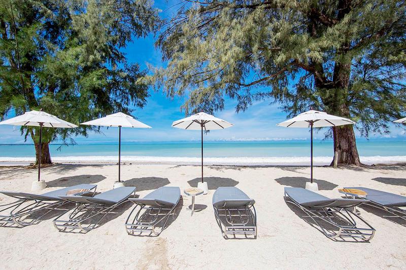 Graceland Khaolak Beachfront Resort