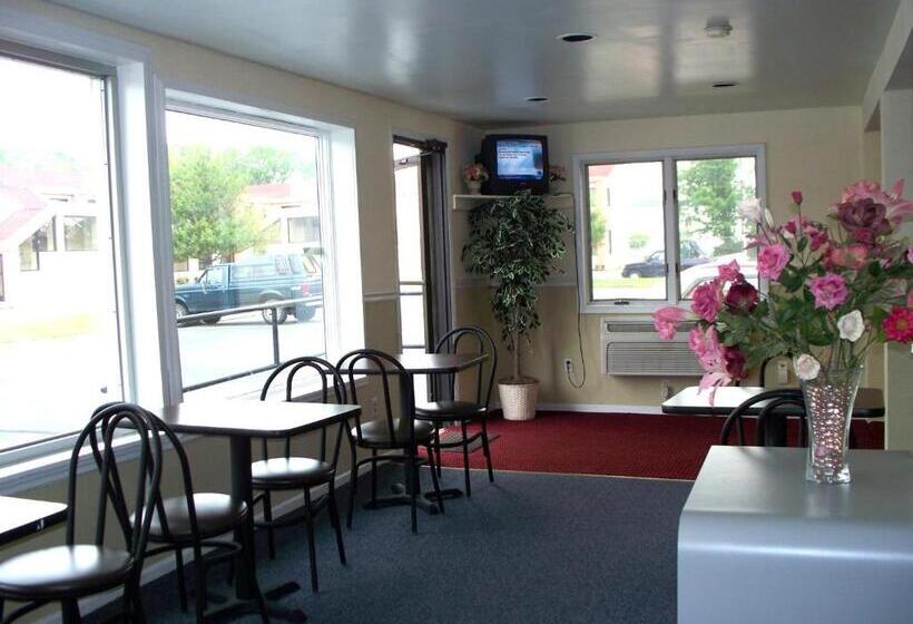 호텔 Budget Inn & Suites