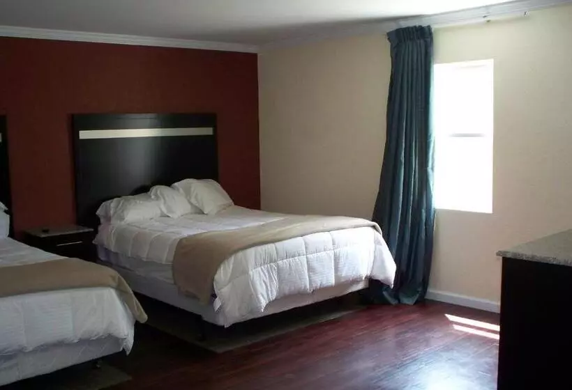 בית מלון כפרי Budget Inn & Suites