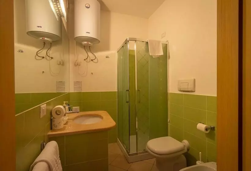 فندق Delta Rooms