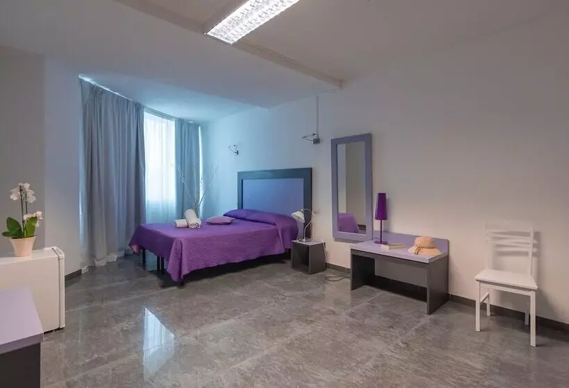 فندق Delta Rooms