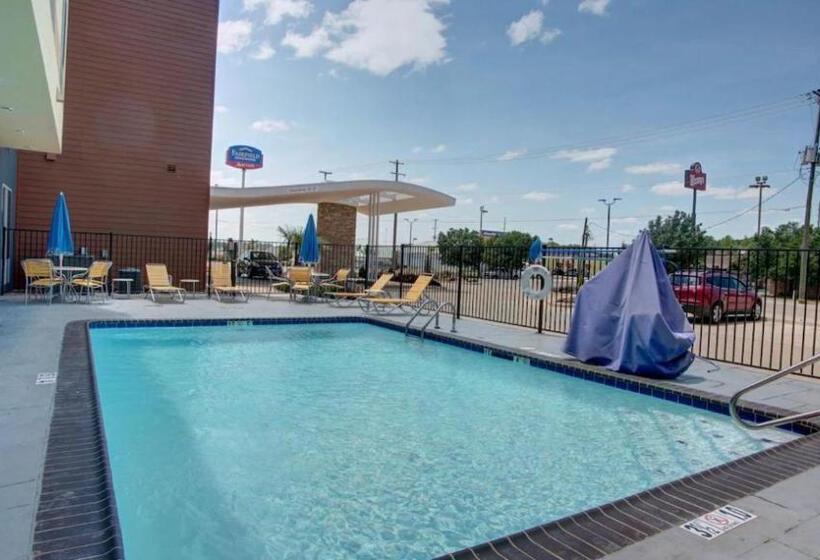 ホテル Fairfield Inn And Suites By Marriott Natchitoches