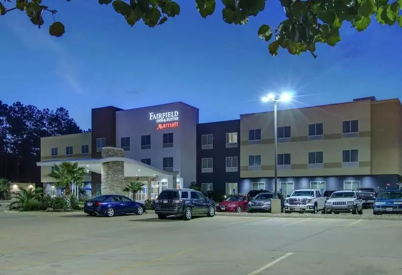 ホテル Fairfield Inn And Suites By Marriott Natchitoches