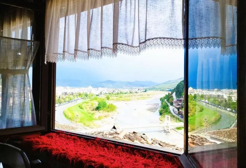 Guva Mangalem Hotel Restaurant