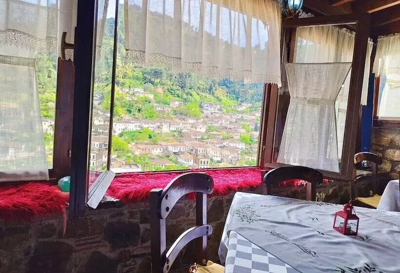 Guva Mangalem Hotel Restaurant