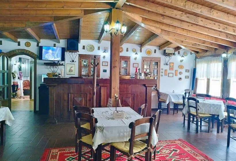 Guva Mangalem Hotel Restaurant