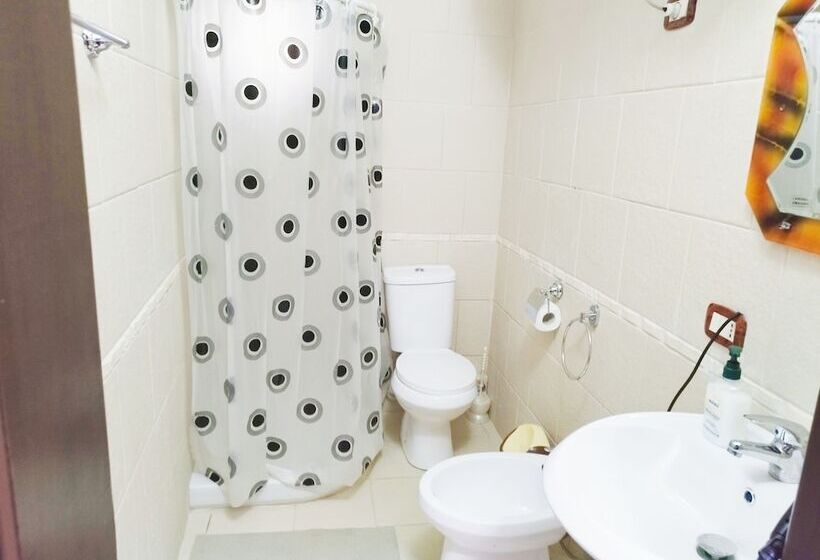 Guva Mangalem Hotel Restaurant