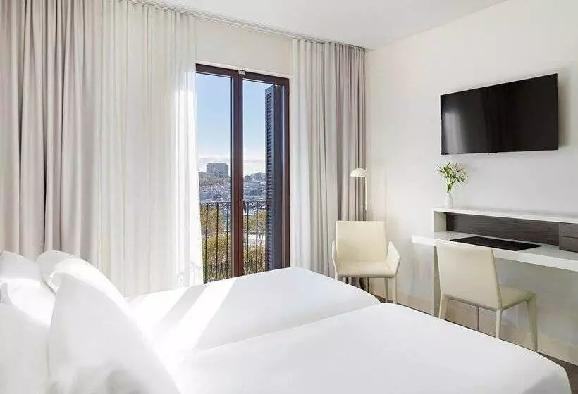 Отель H10 Port Vell 4* Sup