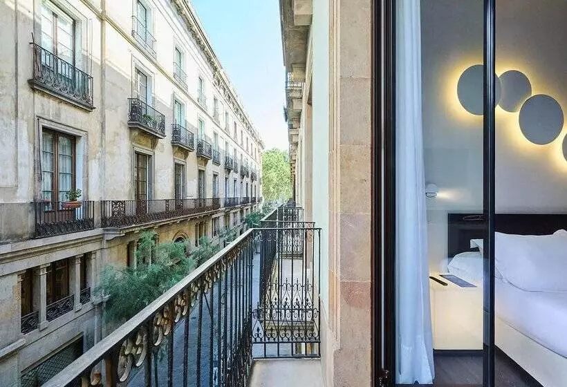 Отель H10 Port Vell 4* Sup