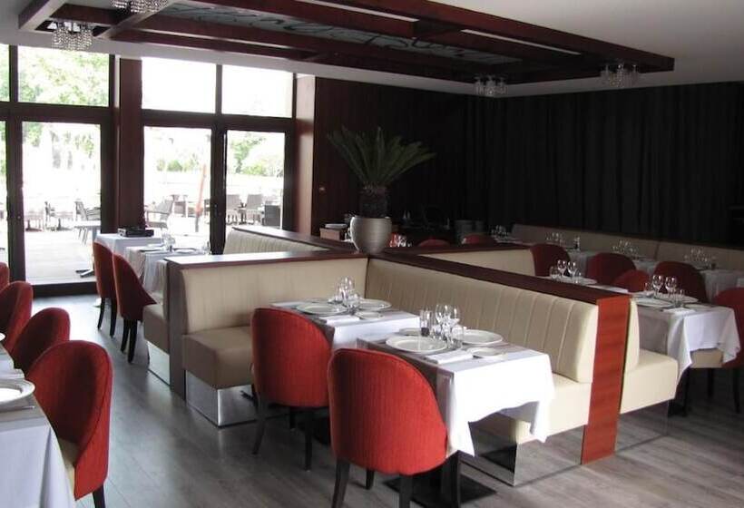 酒店 Ile Du Gua Suites