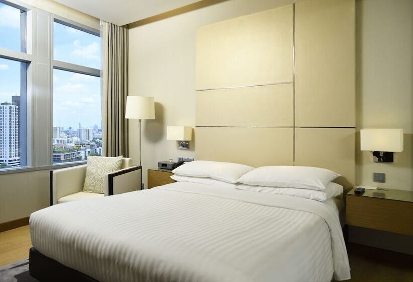 ホテル Jhouse Thonglor