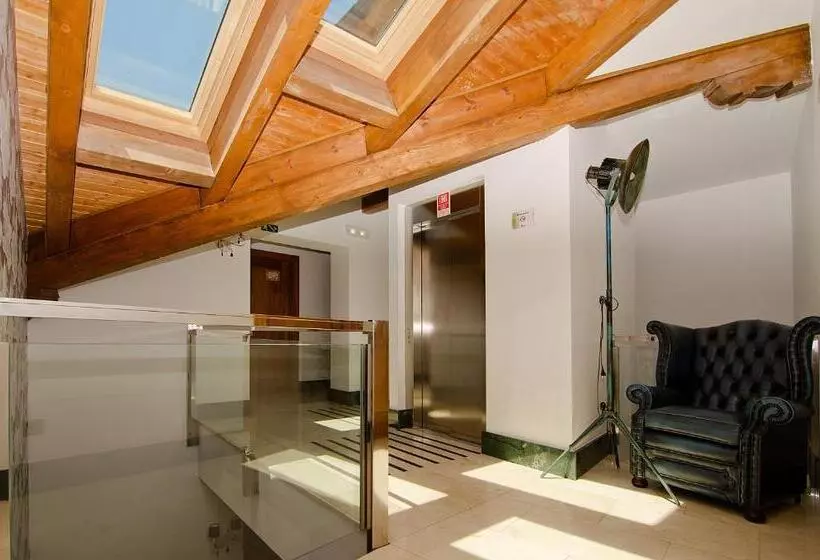 בית מלון כפרי Le Petit León