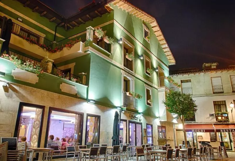 בית מלון כפרי Le Petit León