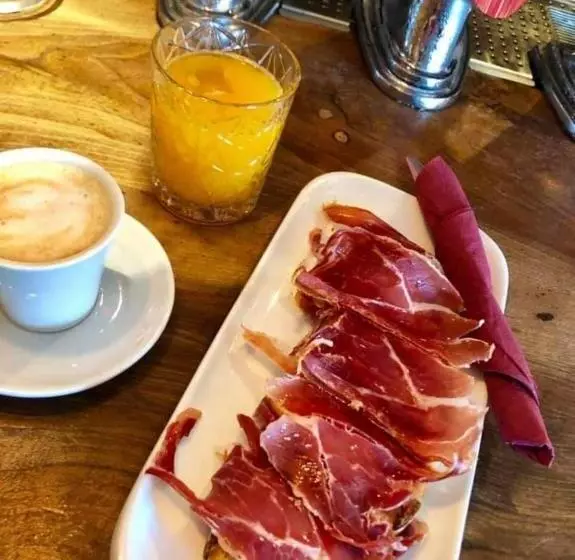 בית מלון כפרי Le Petit León