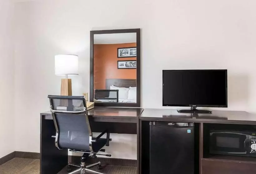 Отель Sleep Inn