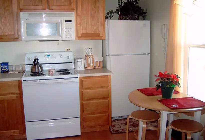 Hotelli Victorian Rose Country Inn