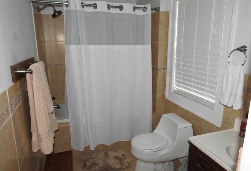 Magnolia Manor B&b Inn