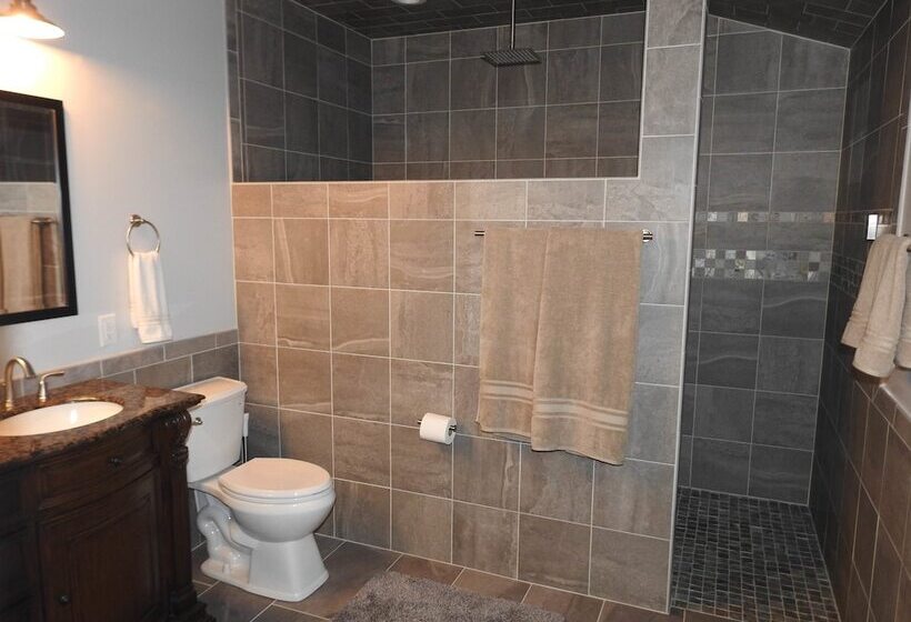 Magnolia Manor B&b Inn