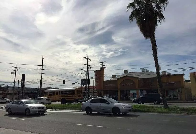 Мотель Budget Inn