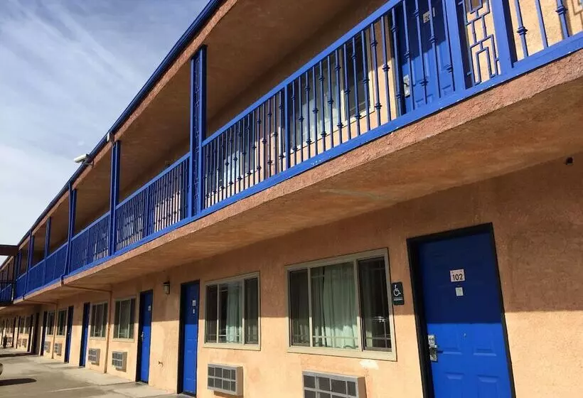 Мотель Budget Inn