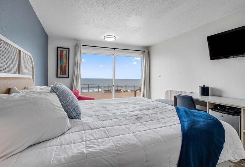 מוטל Seagull Beachfront Inn